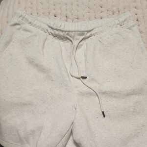 American Eagle Men's/boys White Drawstring Shorts